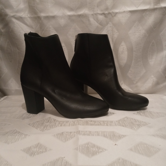 Christian Siriano Shoes - Christian Soriano Black Boots (7)